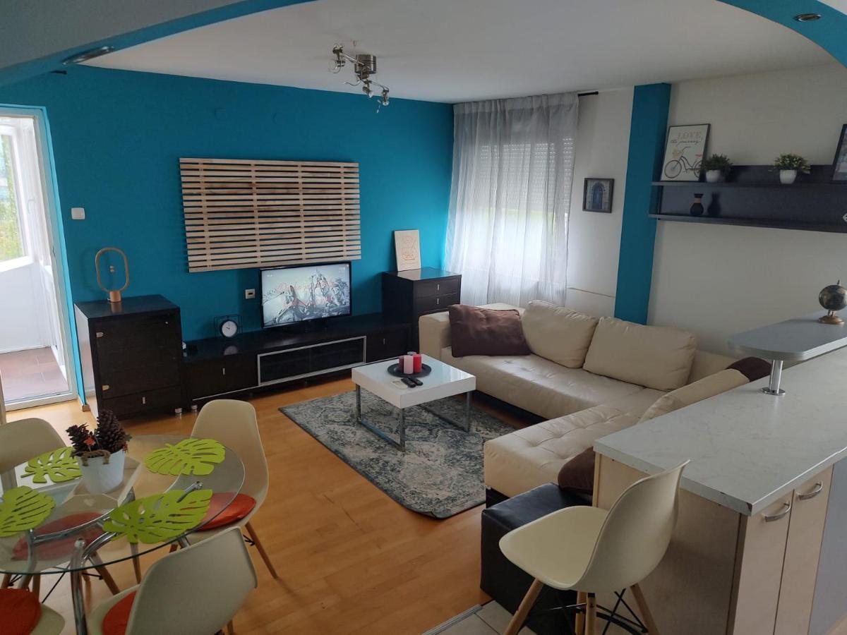Studio Apartman Karler Karlovac Eksteriør billede
